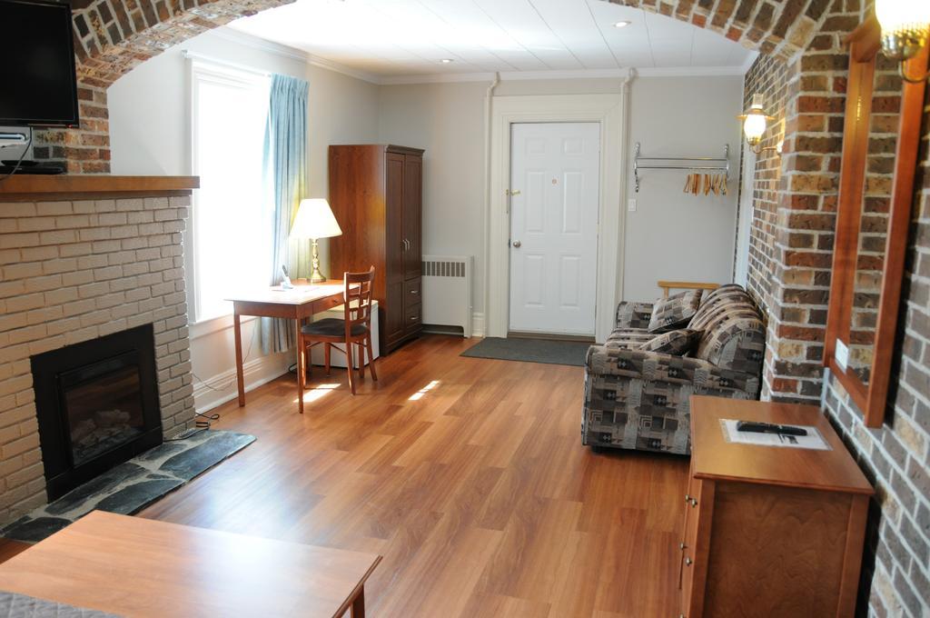 Motel & Hotel La Paysanne Sherbrooke Rum bild